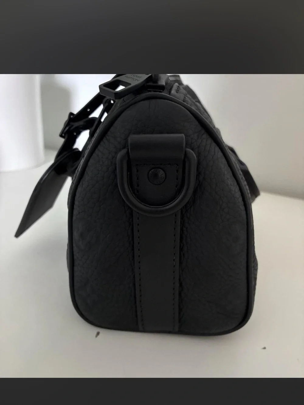 Louis Vuitton compact black